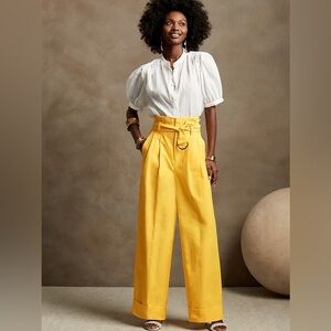 🏷️ NWT Banana Republic Wide-Leg Paperbag Pant in Yellow Umbrella. Size 00P